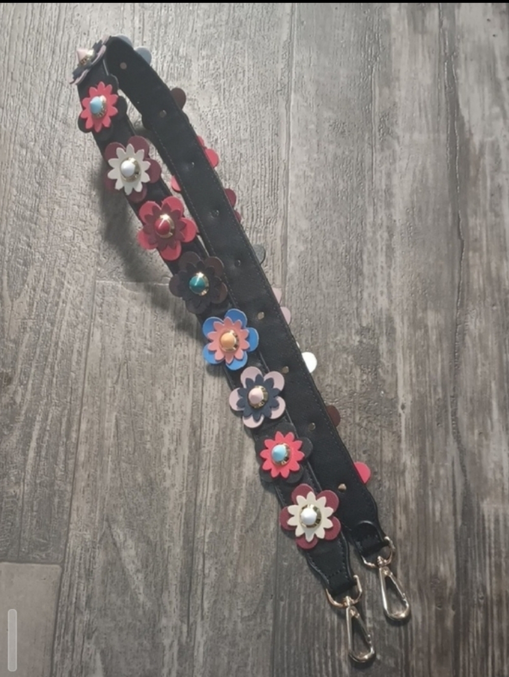 Handbag Replacement Strap with Gold Accessories - Picture 6 of 9